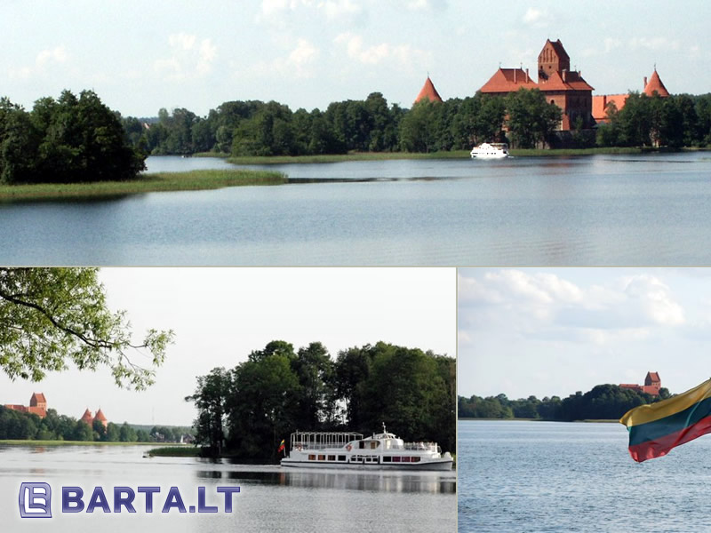 Boat trips in Trakai at Galvė Lake